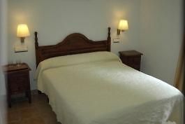 Hostal Padrino Almoguera Chambre photo